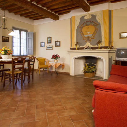 Vacation apartments in Foiano della Chiana | Villa Scannagallo in Tuscany