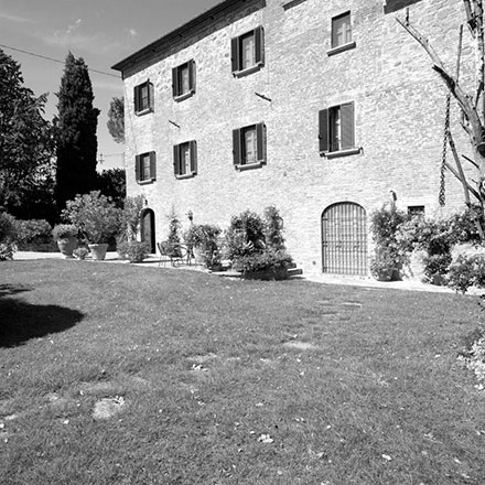 Villa Scannagallo, a historic farmhouse | Apartments in Val di Chiana, near Cortona